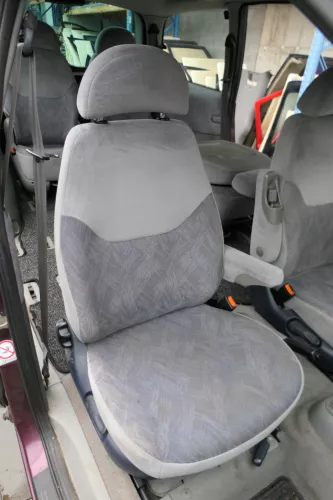 Sharan 7M Sitz vorne rechts Beifahrersitz auch Camper Bulli Armlehne Tisch Dreh