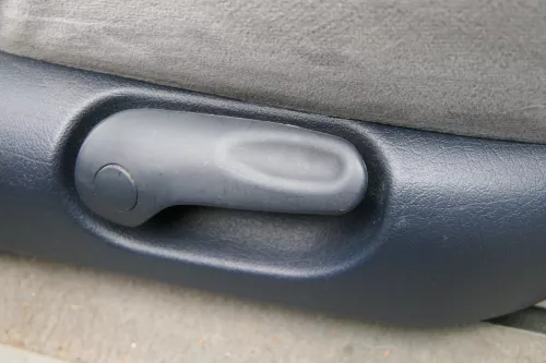 Sharan 7M Sitz vorne rechts Beifahrersitz auch Camper Bulli Armlehne Tisch Dreh (184825)