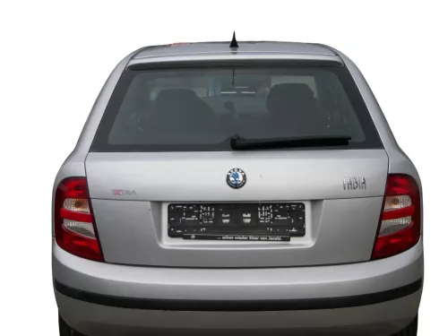 Fabia 6Y6 Schrägheck Heckklappe Kofferraumklappe hinten grau silber LF7T Scheibe