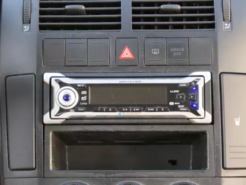 VW Polo 9N Mittelkonsole Verkleidung um Radio schwarz 6Q0858069AC (184887)