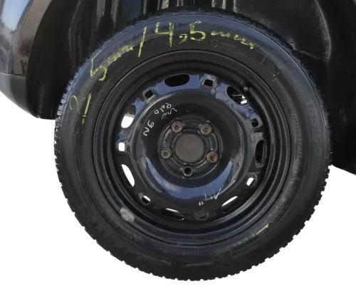 4x Polo 6R 9N Ibiza Felgen 185/60 R14 Winterreifen M+S 6jx15 ET38 Reifen 5-6,5mm (184890)