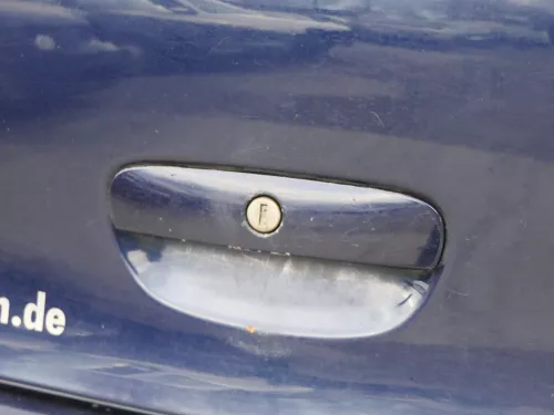 VW Polo 9N3 9N Heckklappe Kofferraumklappe Klappe blau LB5N ohne Anbauteile (184894)