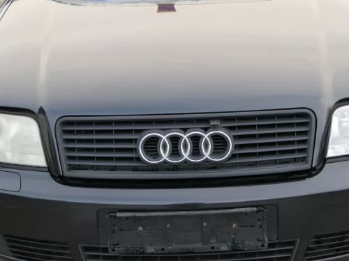 Audi A6 4B Frontstoßstange Stoßstange vorne Stoßfänger schwarz LZ9W Facelift SWR (184967)