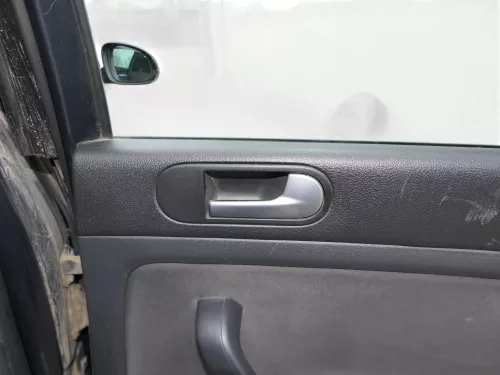 1x Golf Plus 5M Türverkleidung Verkleidung Tür hinten rechts schwarz (185036)