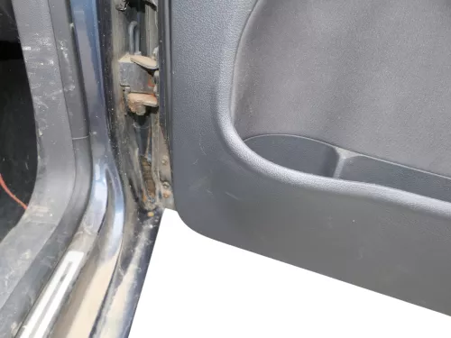 VW Golf Plus 5M 1x Türverkleidung Verkleidung Tür vorne rechts schwarz (185039)