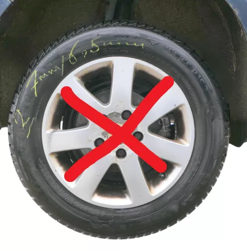 2x VW Golf Passat Reifen 195/65 R15 91T Winterreifen ca. 6,5-7 mm NUR REIFEN (185048)