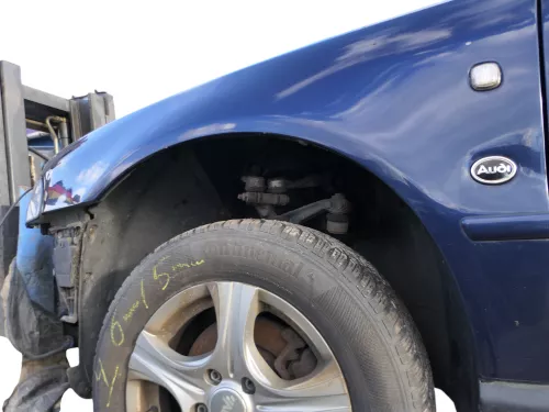 Audi A4 B5 (bis caMitte1999 Bild verglei) Kotflügel vorne links blau LZ5T (185053)