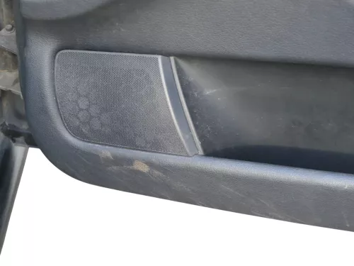 1x Audi A4 B5 Türverkleidung Verkleidung Tür vorne rechts Griff Öffner (185064)