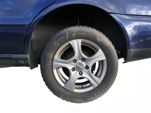VW Golf A3 Alufelgen Winterreifen Reifen 195/65 R15 91T KBA 49163 # 5-8mm ML536L (185074)