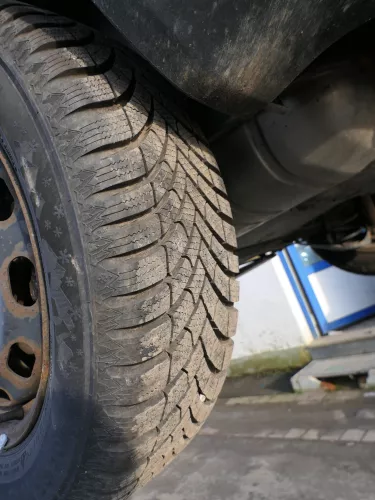 4x Golf 4 195/65 R15 91T Winterreifen M+S Reifen 6jx15H2 ET38 ca. 9-10mm Felgen (185098)