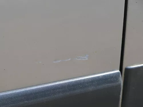 Fabia 5J Kombi + Limo Tür vorne links Fahrertür - braun LF8H -ohne Anbauteile (185112)