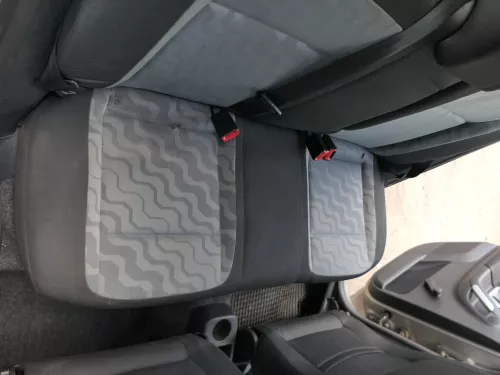 Skoda Fabia 5J 5itz Sitze hinten Rückbank Rücksitzbank 3 Punkt Gurt Isofix blau (185119)