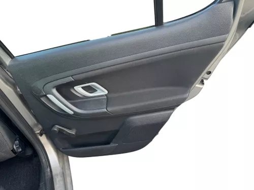 1x Skoda Fabia 5J Stufenheck Türverkleidung Verkleidung Tür hinten rechts Griff (185127)