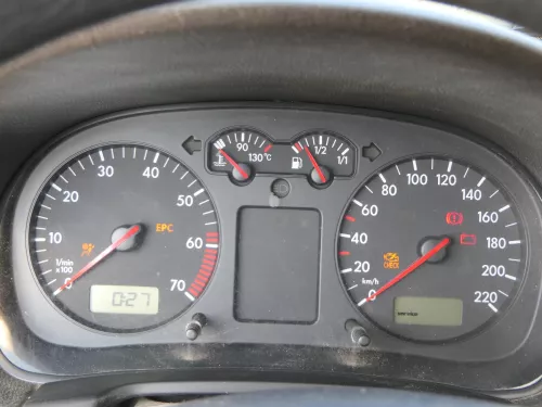 VW Golf 4 Tacho Tachometer Kombiinstrument 287.000km 1J0920805 1,4 16V 75PS 55kw (185170)