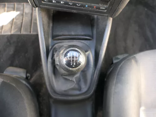 VW Golf 4 Bora Schaltknauf Schaltsack Schaltung Schaltknüppel schwarz Benziner 5 (185221)