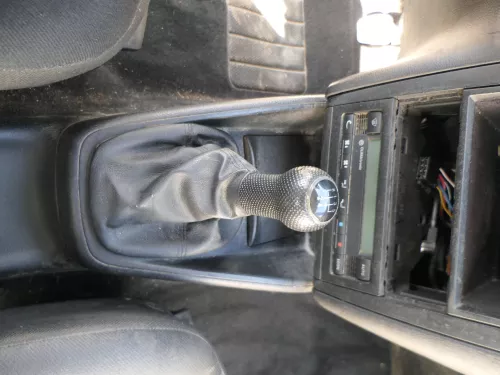 VW Golf 4 Bora Schaltknauf Schaltsack Schaltung Schaltknüppel schwarz Benziner 5 (185221)