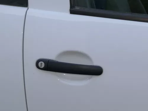 VW Fox 5Z Tür vorne rechts Beifahrertür rechts weiß LB9A - ohne Anbauteile (185238)