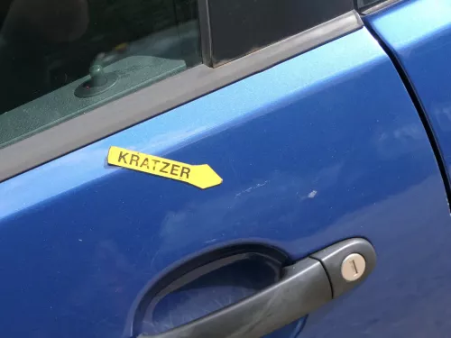 VW Polo 9N 9N3 Tür vorne links Fahrertür 2/3-Türer blau LA5K -ohne Anbauteile (185283)