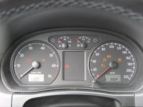 VW Polo 9N 3Tacho Tachometer Kombiinstrument 276.000km 6Q0920825M 1,4TDI BNV BNM (185291)