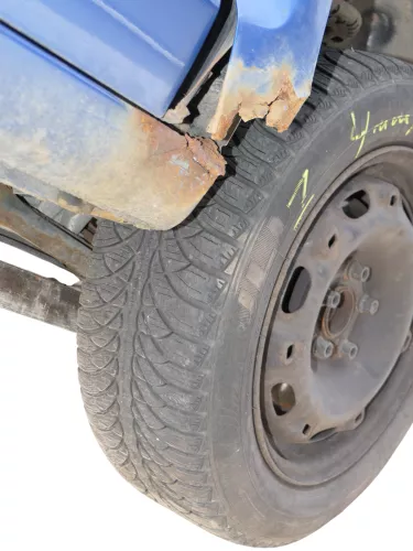 4x Polo 6R 9N Ibiza Felgen 185/60 R14 Winterreifen M+S 6jx15 ET38 Reifen 4-5mm (185328)