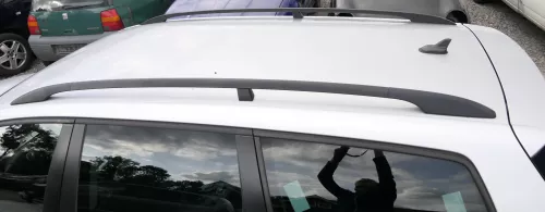 VW Passat 3C Kombi Varia Reling Dach beide rechts und links Reeling schwarz