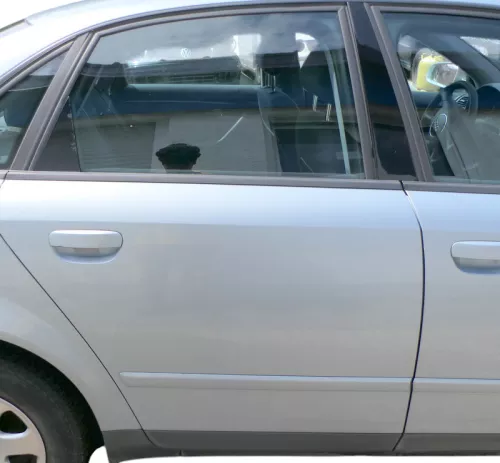 Audi A4 B6 8E nur Türblatt Tür hinten rechts blau LY7R Kombi+Limo