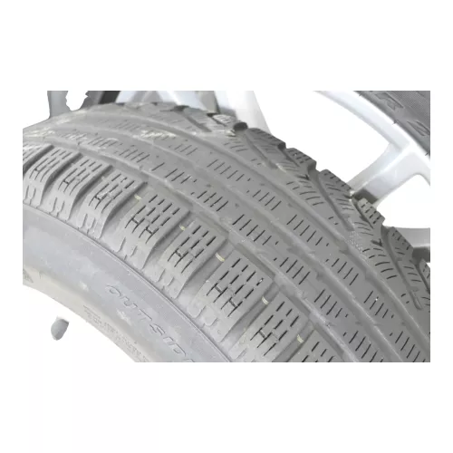 4x Audi Q3 Alufelgen ATS SS8 215/60 R17 96H Winterreifen 8U0071497 2x3mm 2x5mm (149830)