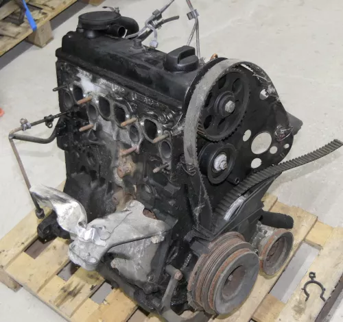 VW Golf 3 Passat 3B Motor 1Z 1,9 TDI 230.000km Diesel oh Anbauteile T3 T4 T2 (153339)