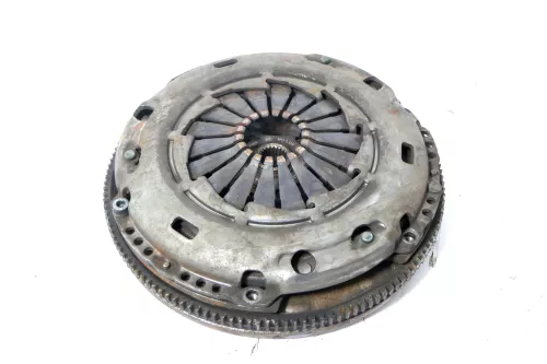 VW Golf 4 Bora Schwungrad Kupplung Zweimassenschwungrad 1.9 TDI AJM ATJ 85kw