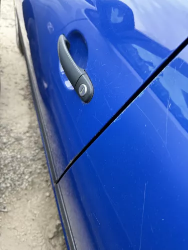 Seat Ibiza 6L Tür Fahrertür 2/3-Türer vorne links blau LS5G ohne Anbautei (180864)