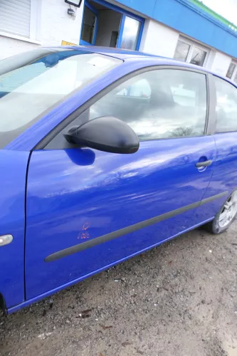 Seat Ibiza 6L Tür Fahrertür 2/3-Türer vorne links blau LS5G ohne Anbautei (180864)
