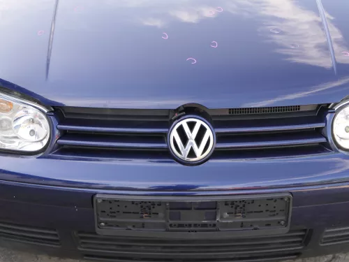 VW Golf 4 Stoßstange vorne Frontstoßstange Stoßfänger blau LB5N SWR -ohne Kappen (185726)