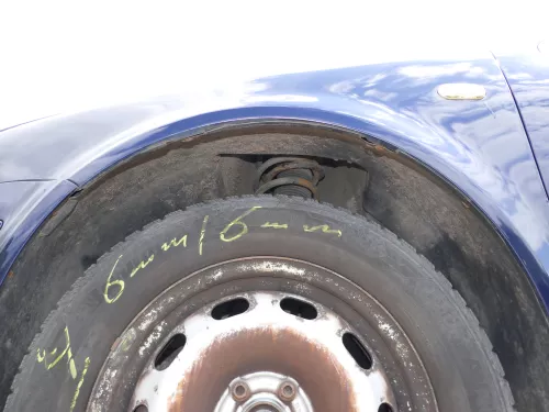 VW Golf 4 1J Kotflügel vorne links blau LB5N (185729)