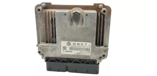 Skoda Octavia 1Z Steuergerät 1.9 TDI 77kw 105PS BXE Motor 03G906021TB