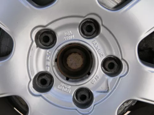 1x Seat Altea 5P Alufelge Felge 5P0601025 6,5J Jx16H2 ET50 Polarys  3  KBA 45672 (185815)