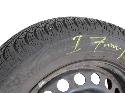 4x VW Golf 6 Plus 5M 195/65 R15 91T Winterreifen M+S Felgen Reifen M&S  ca.5-7mm (185818)