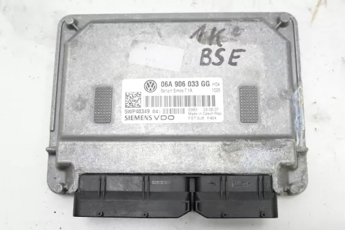 VW Golf 5 Steuergerät Motor 1,6l 75kw BSE 06A906033GG 101PS