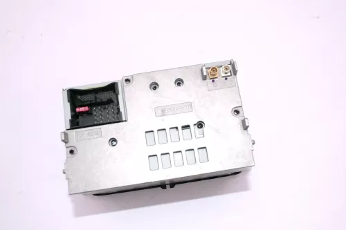 VW Golf 5 Radio CD Player Original RCD500 3C0035195B MP3 mit Code für Wechsler (110181)