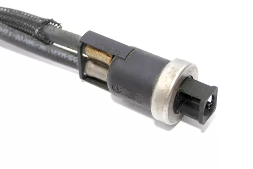 Audi A4 8E A6 4F Schlauch Leitung Kraftstoffleitung 2.7 TDI BPP BSG 059130218H (147285)