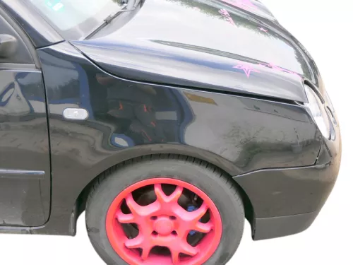 VW Lupo Kotflügel vorne rechts schwarz L041