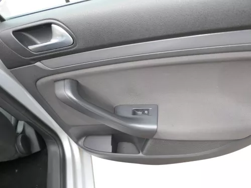 1x Golf Variant Kombi AJ5 5 1K Türverkleidung Verkleidung Tür hinten rechts (186078)