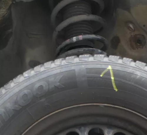 1x Golf Altea Stoßdämpfer Federbein Feder vorn rechts +links Federn - Tiefer gel