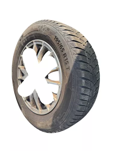 2x VW Golf Passat Reifen 195/65 R15 91T Winterreifen ca. 6,5-7 mm NUR REIFEN