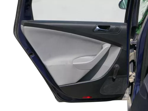 1x VW Passat 3C Variant Türverkleidung Verkleidung Tür hinten links grau