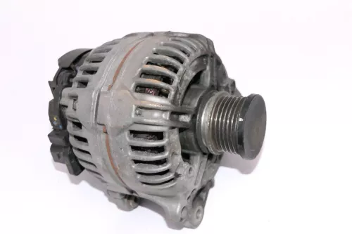 VW Passat 3C Golf 6 Lichtmaschine 140A 03G903016E Generator Bosch TDI CAGA ## (113940)