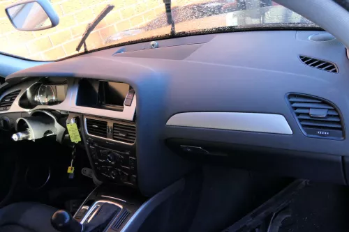 Audi A4 8K B8 Armaturenbrett Cockpit Amaturbrett - ohne Anbauteile - schwarz