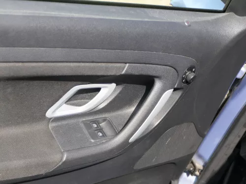 1 x Skoda Roomster Türverkleidung Verkleidung Tür  vorne links (186258)