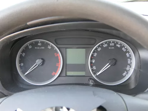 Skoda Fabia Roomster Tacho Tachometer Kombiinstrument 178.000km 5J0920821B BTS