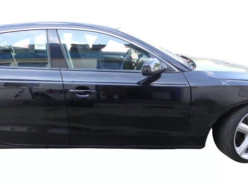 Audi A5 Sportback Tür vorne rechts schwarz LZ9Y Facelift - ohne Anbauteile