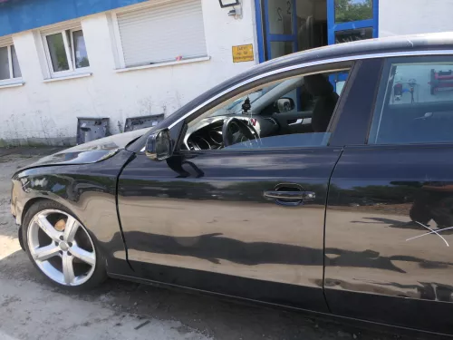 Audi A5 Sportback Tür hinten rechts scharz LZ9Y Facelift ohne Anbauteile (186307)